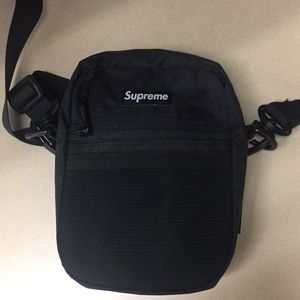 Supreme shoulder bag